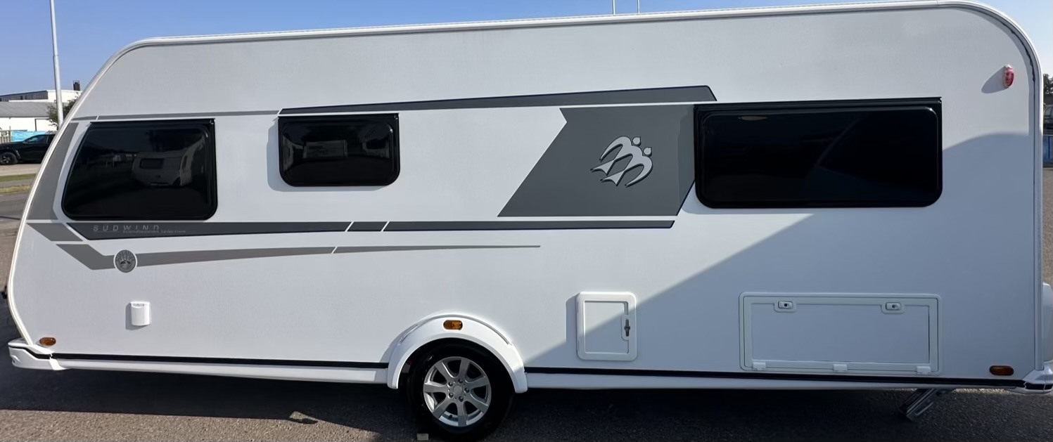 KNAUS 590
